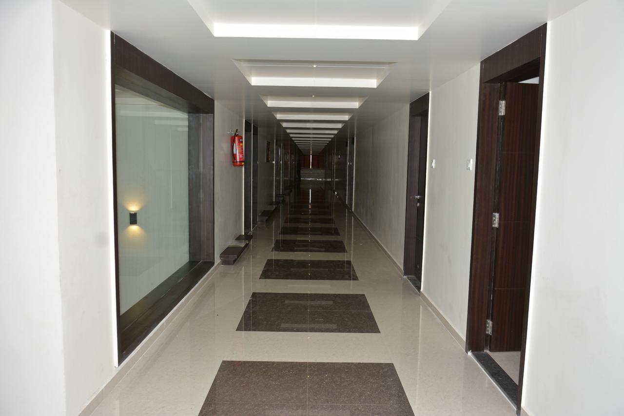 Hotel Darshan Rajula Exterior photo